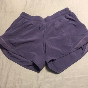 Lululemon Hotty hot short
